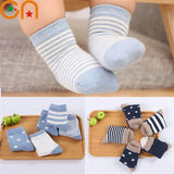 5 Paar modische gestreifte Socken