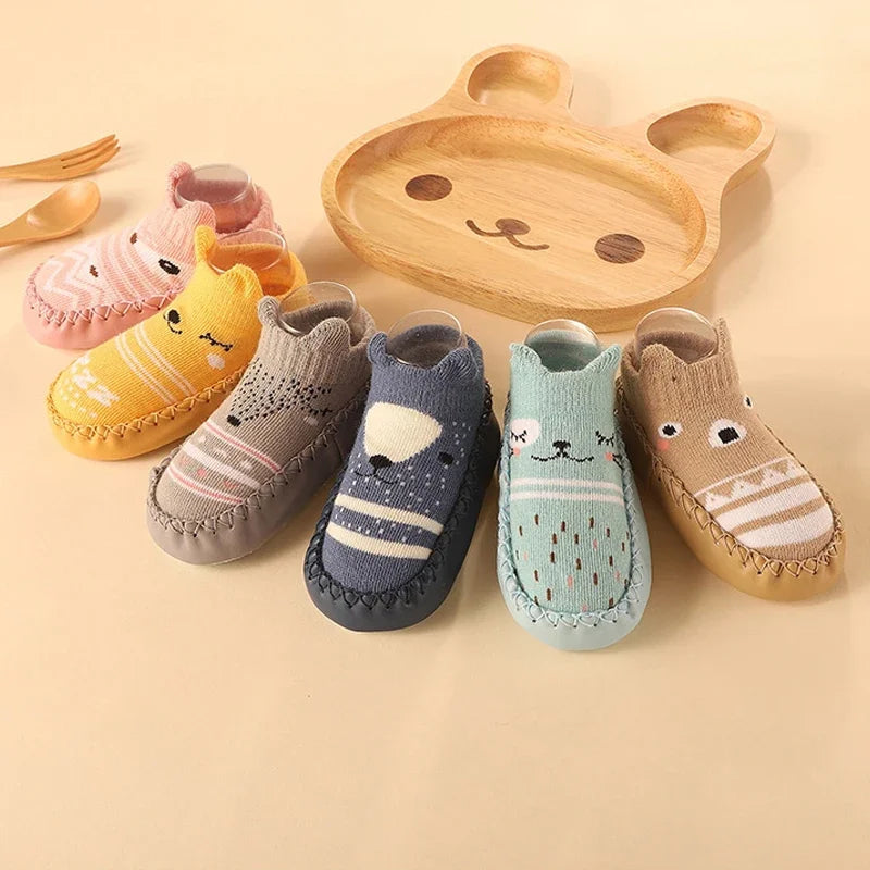 Rutschfeste Babysocken mit Gummisohlen für Mädchen und Jungen